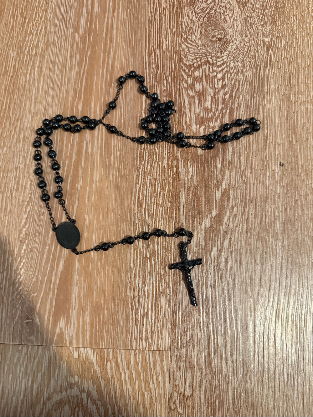 Goth all black rosary excellent condition